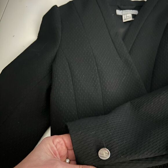 H & M Black Textured Cropped Blazer Size 10 - Picture 10 of 13